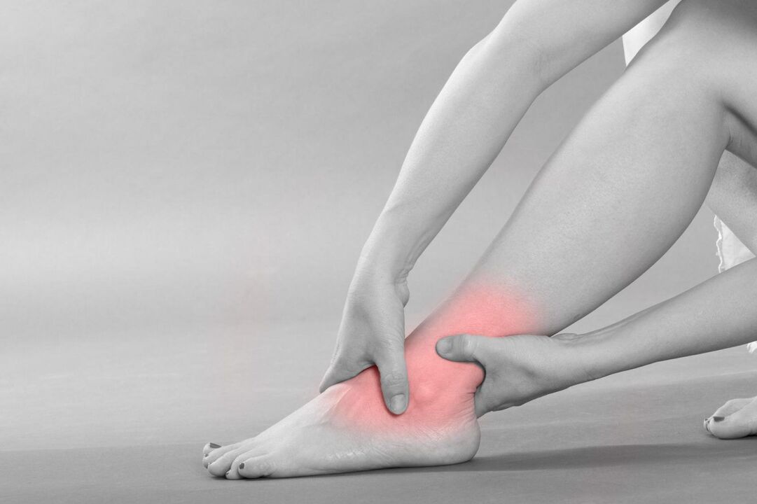 symptoms of arthrosis of the ankle